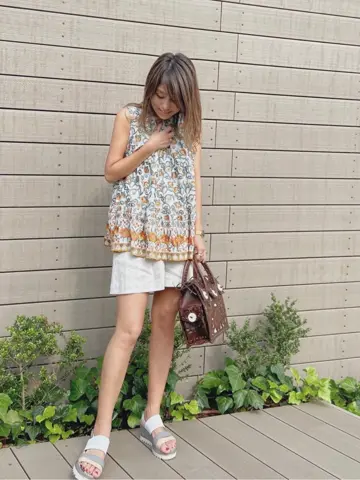 ORIGINATED IN GRACE CONTINENTAL yukimi yonee コーディネート画像