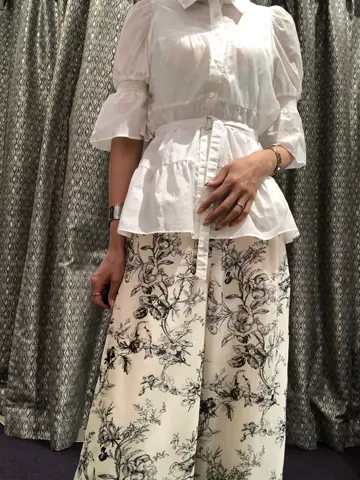 ORIGINATED IN GRACE CONTINENTAL 亀田 未希 コーディネート画像