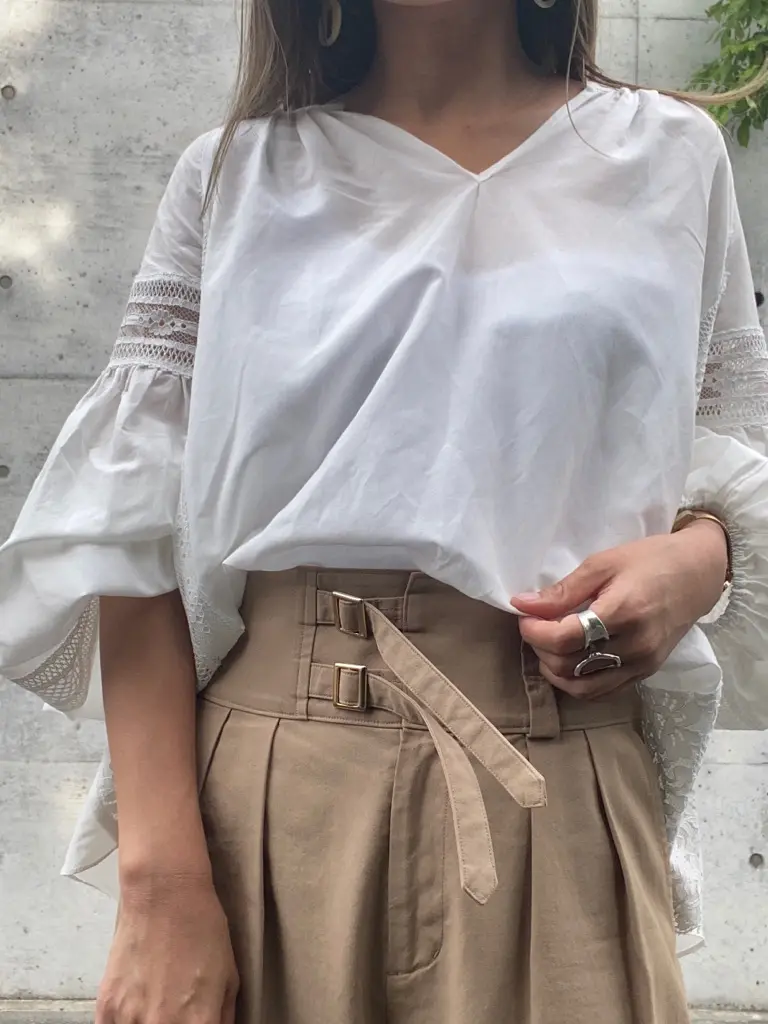 ORIGINATED IN GRACE CONTINENTAL yukimi yonee コーディネート画像