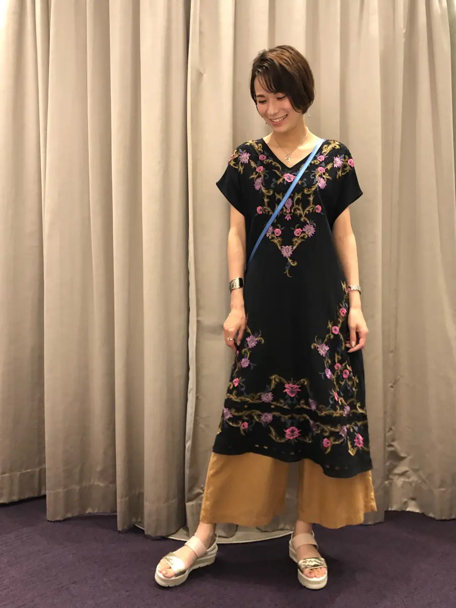 ORIGINATED IN GRACE CONTINENTAL 亀田 未希 コーディネート画像
