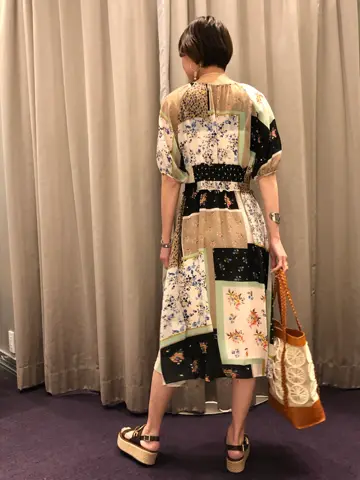 ORIGINATED IN GRACE CONTINENTAL 亀田 未希 コーディネート画像