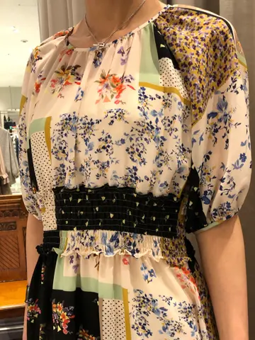 ORIGINATED IN GRACE CONTINENTAL 亀田 未希 コーディネート画像