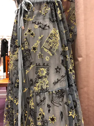 ORIGINATED IN GRACE CONTINENTAL 亀田 未希 コーディネート画像