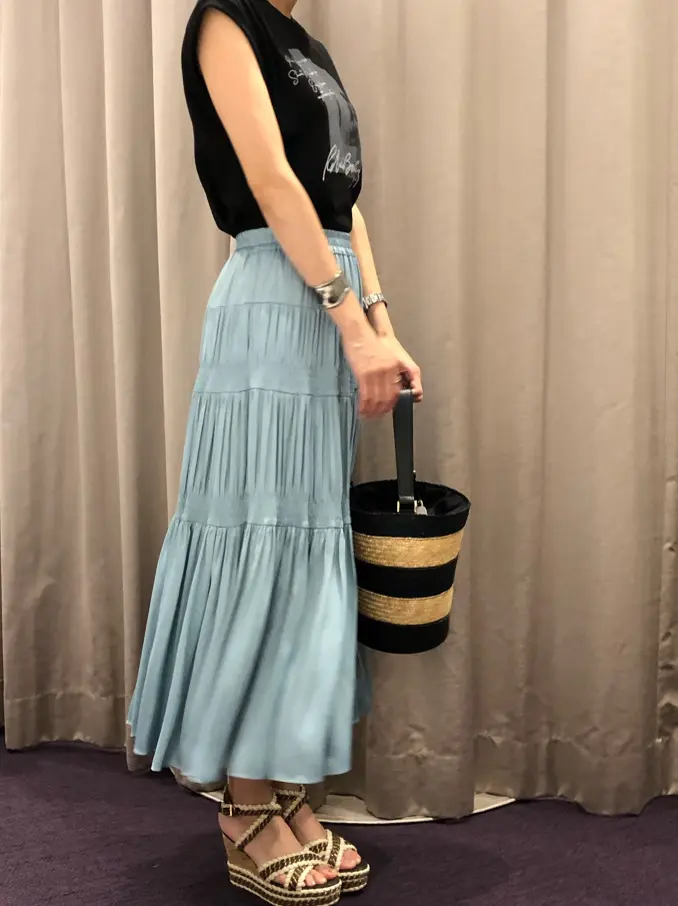 ORIGINATED IN GRACE CONTINENTAL 亀田 未希 コーディネート画像