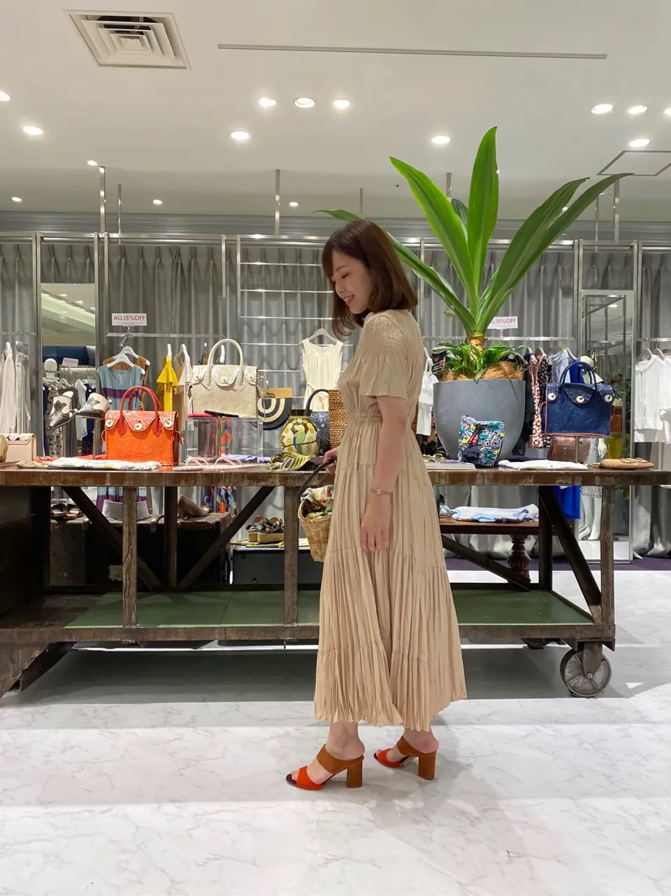 ORIGINATED IN GRACE CONTINENTAL tama コーディネート画像