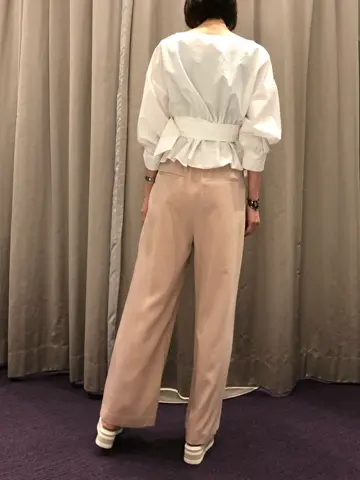 ORIGINATED IN GRACE CONTINENTAL 亀田 未希 コーディネート画像