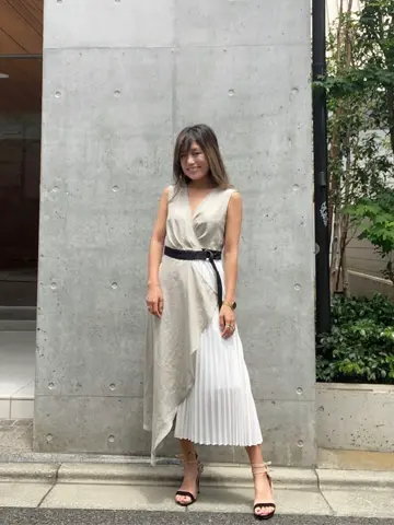 ORIGINATED IN GRACE CONTINENTAL yukimi yonee コーディネート画像