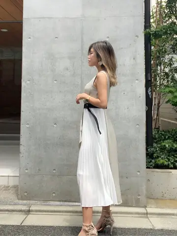 ORIGINATED IN GRACE CONTINENTAL yukimi yonee コーディネート画像