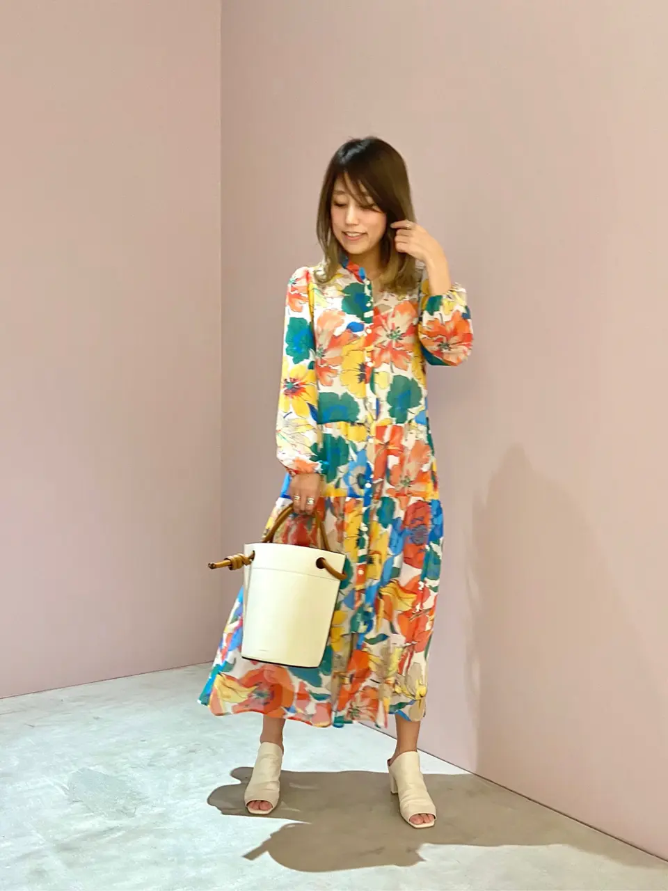 ORIGINATED IN GRACE CONTINENTAL yukimi yonee コーディネート画像