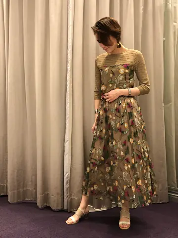 ORIGINATED IN GRACE CONTINENTAL 亀田 未希 コーディネート画像