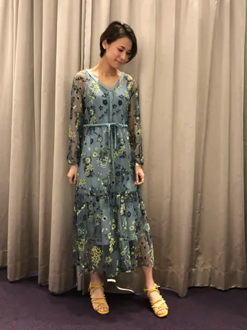 ORIGINATED IN GRACE CONTINENTAL 亀田 未希 コーディネート画像