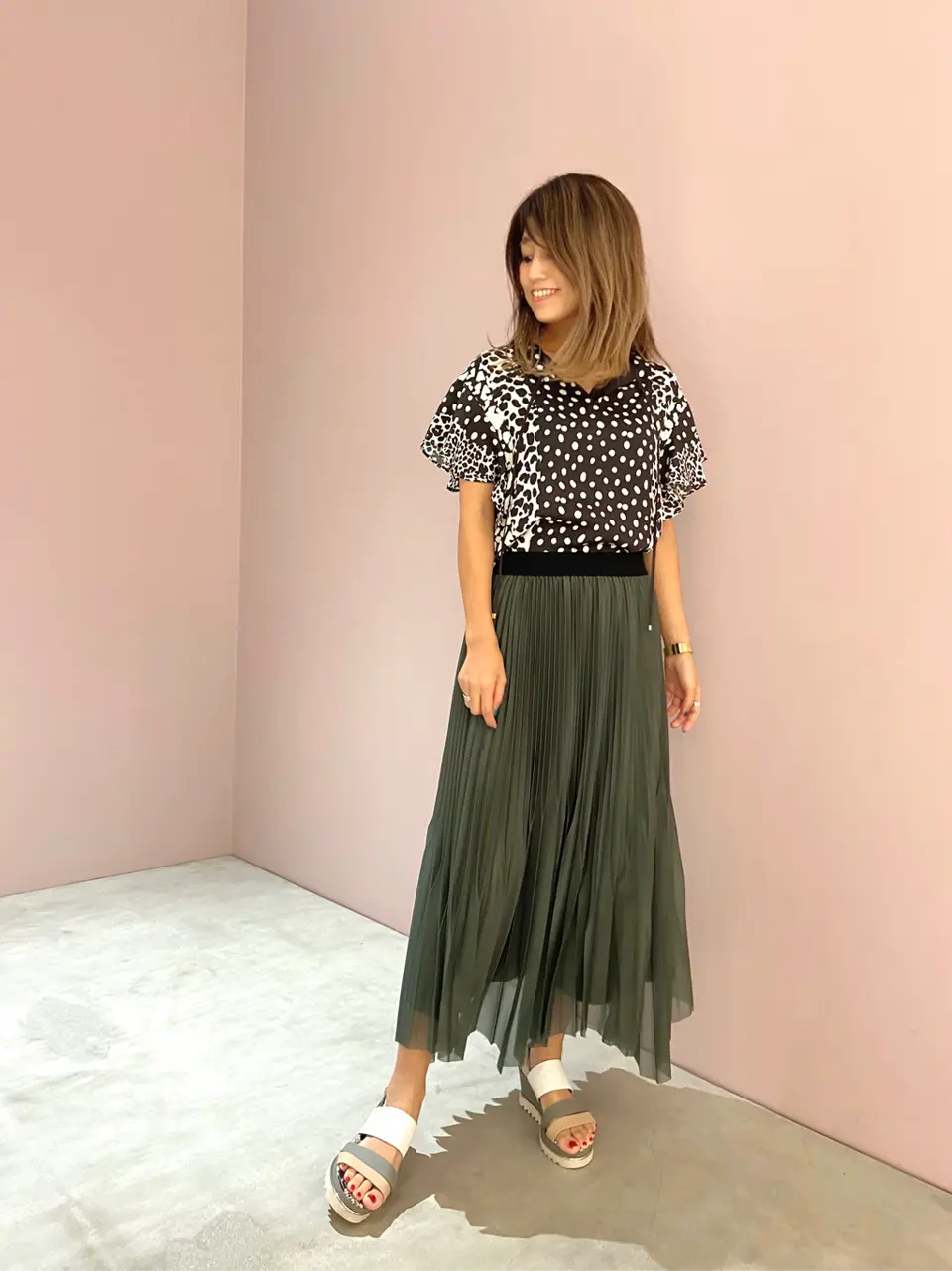 ORIGINATED IN GRACE CONTINENTAL yukimi yonee コーディネート画像