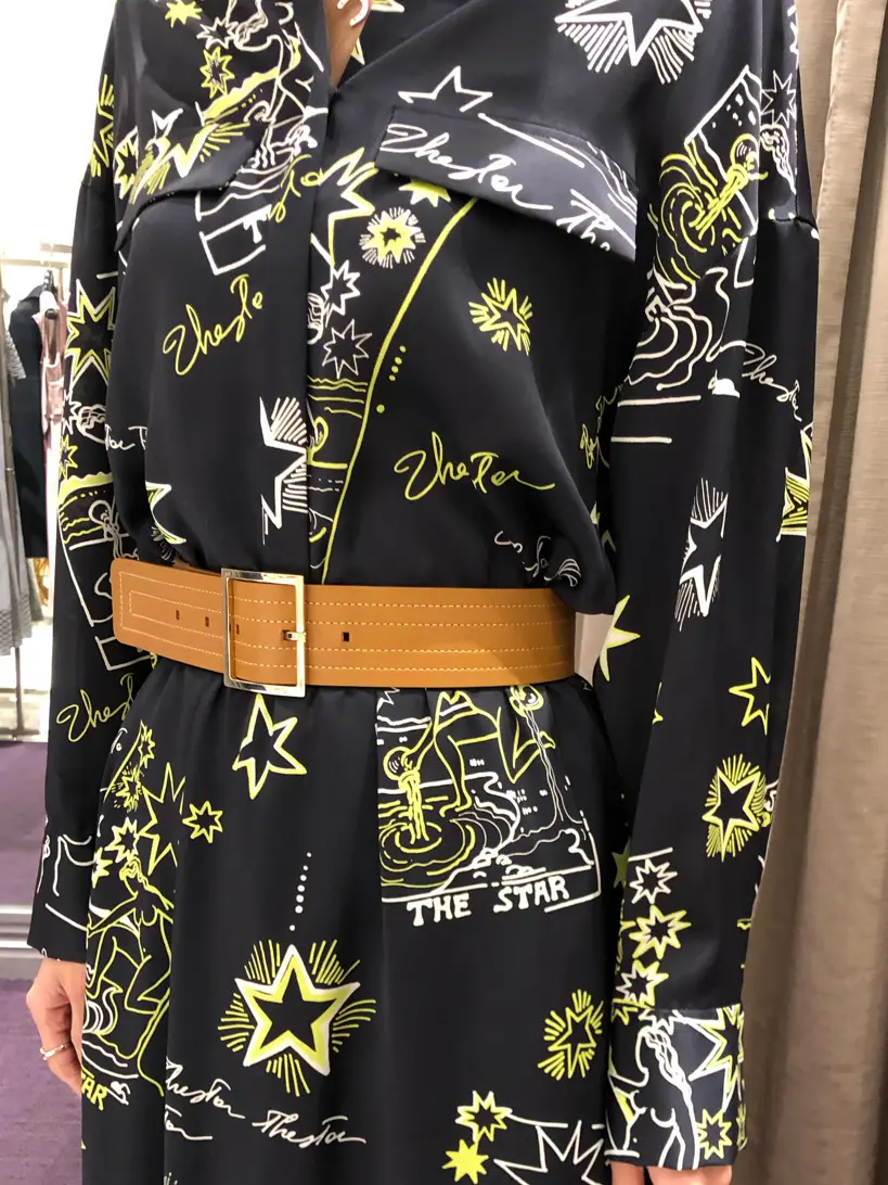 ORIGINATED IN GRACE CONTINENTAL 亀田 未希 コーディネート画像