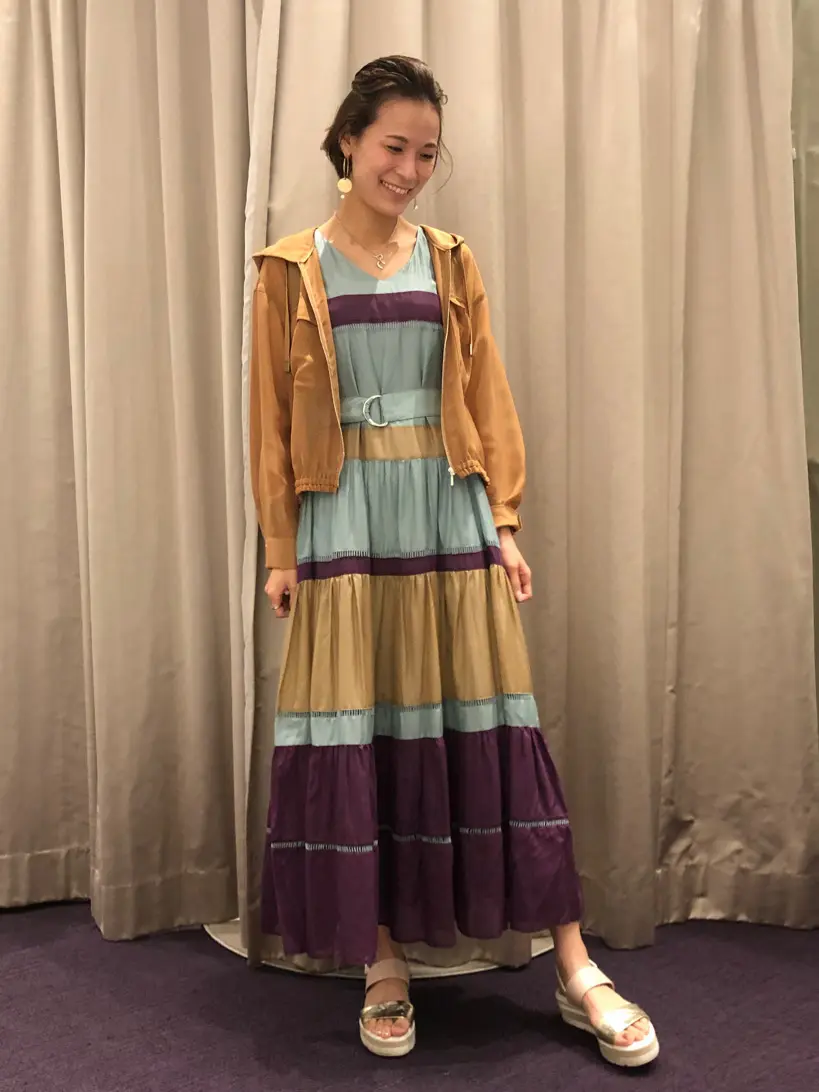 ORIGINATED IN GRACE CONTINENTAL 亀田 未希 コーディネート画像