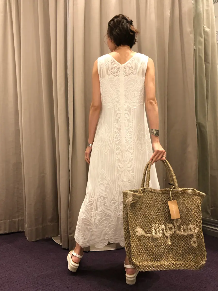 ORIGINATED IN GRACE CONTINENTAL 亀田 未希 コーディネート画像