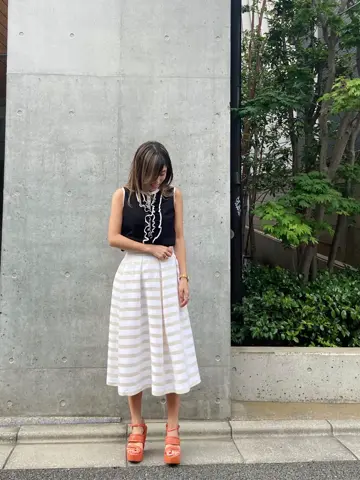 ORIGINATED IN GRACE CONTINENTAL yukimi yonee コーディネート画像