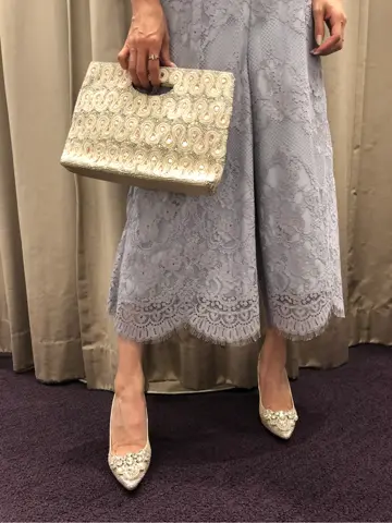 ORIGINATED IN GRACE CONTINENTAL 亀田 未希 コーディネート画像