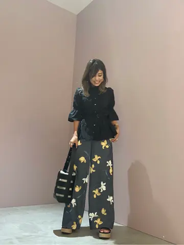 ORIGINATED IN GRACE CONTINENTAL yukimi yonee コーディネート画像