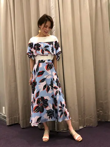 ORIGINATED IN GRACE CONTINENTAL 亀田 未希 コーディネート画像