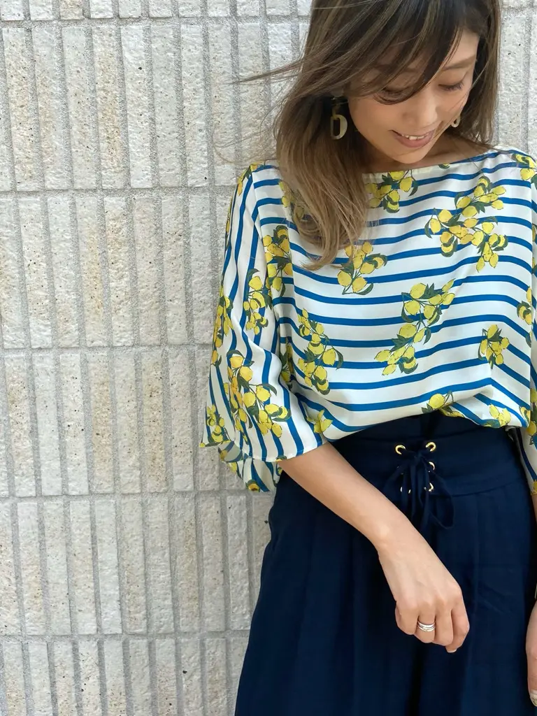 ORIGINATED IN GRACE CONTINENTAL yukimi yonee コーディネート画像