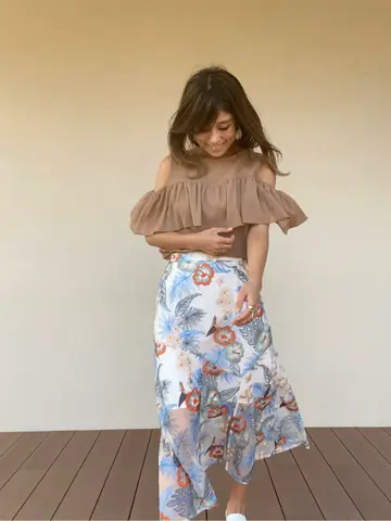 ORIGINATED IN GRACE CONTINENTAL yukimi yonee コーディネート画像