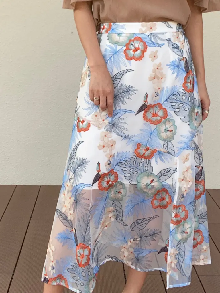 ORIGINATED IN GRACE CONTINENTAL yukimi yonee コーディネート画像