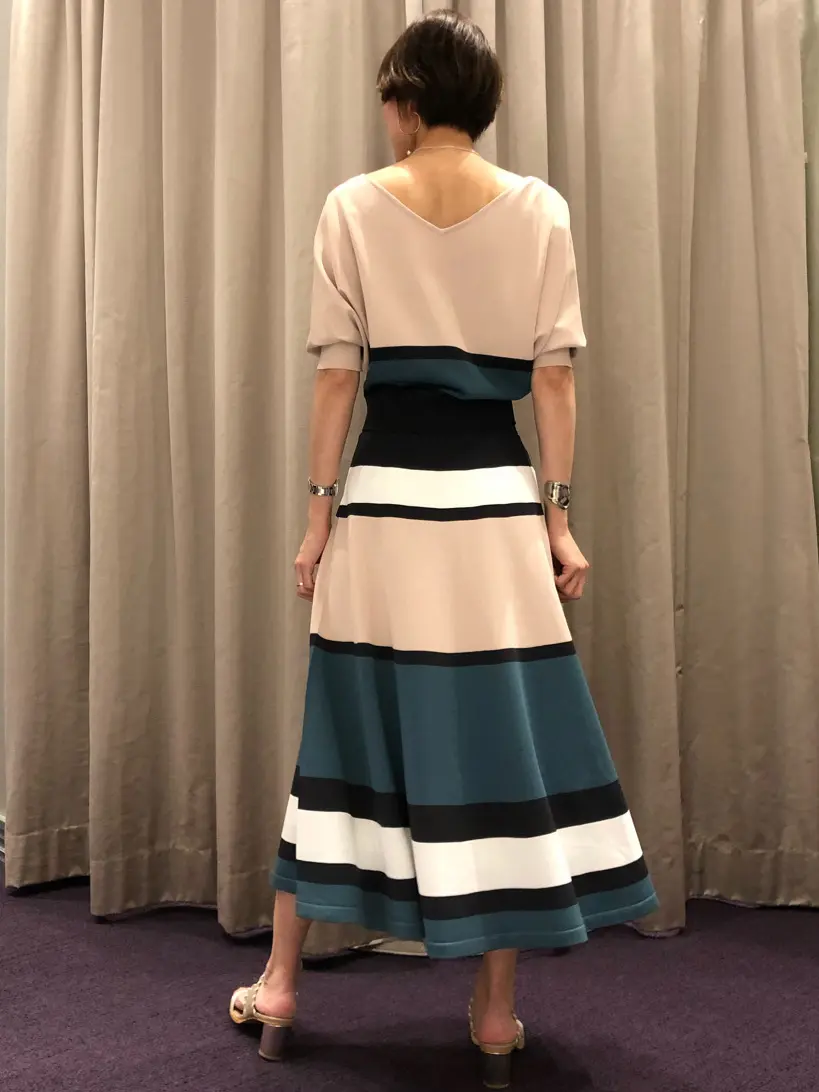 ORIGINATED IN GRACE CONTINENTAL 亀田 未希 コーディネート画像