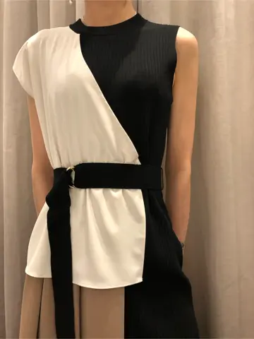 ORIGINATED IN GRACE CONTINENTAL 亀田 未希 コーディネート画像