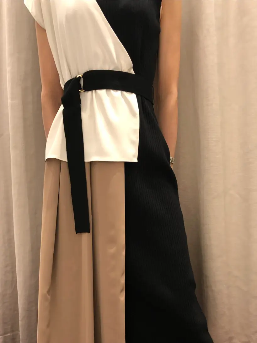 ORIGINATED IN GRACE CONTINENTAL 亀田 未希 コーディネート画像