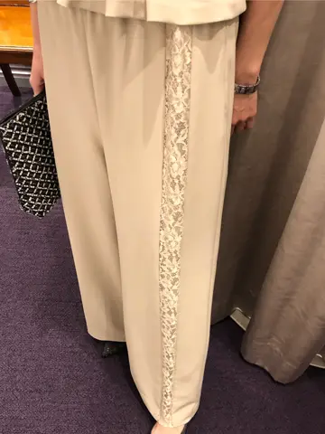 ORIGINATED IN GRACE CONTINENTAL 亀田 未希 コーディネート画像