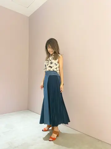 ORIGINATED IN GRACE CONTINENTAL yukimi yonee コーディネート画像