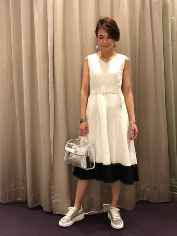 ORIGINATED IN GRACE CONTINENTAL 亀田 未希 コーディネート画像