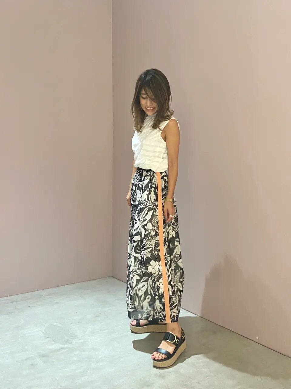 ORIGINATED IN GRACE CONTINENTAL yukimi yonee コーディネート画像