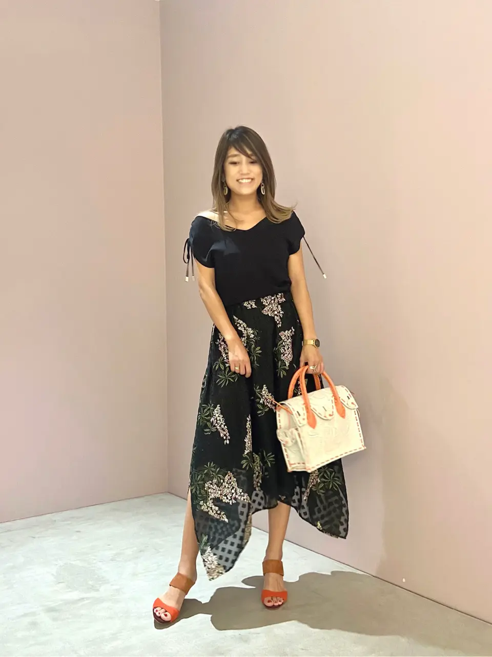 ORIGINATED IN GRACE CONTINENTAL yukimi yonee コーディネート画像