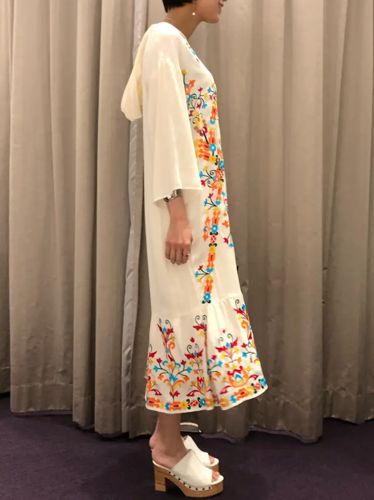 ORIGINATED IN GRACE CONTINENTAL 亀田 未希 コーディネート画像