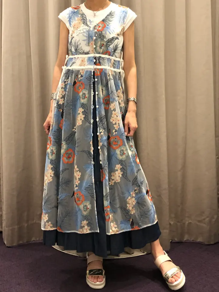 ORIGINATED IN GRACE CONTINENTAL 亀田 未希 コーディネート画像