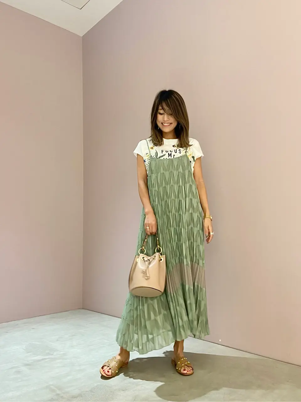 ORIGINATED IN GRACE CONTINENTAL yukimi yonee コーディネート画像