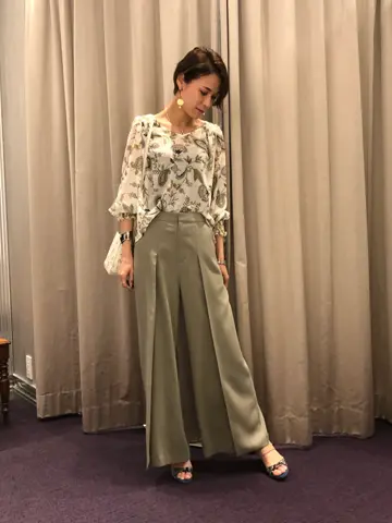 ORIGINATED IN GRACE CONTINENTAL 亀田 未希 コーディネート画像