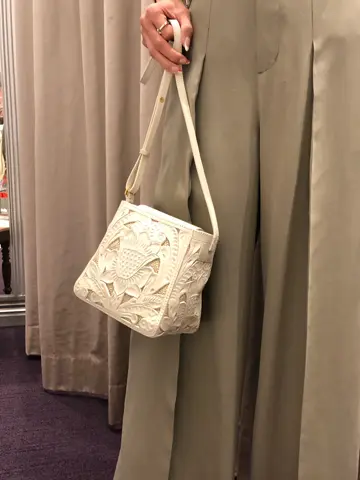 ORIGINATED IN GRACE CONTINENTAL 亀田 未希 コーディネート画像