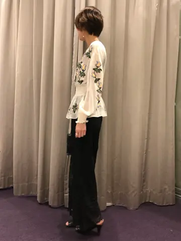 ORIGINATED IN GRACE CONTINENTAL 亀田 未希 コーディネート画像