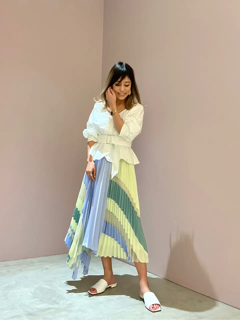 ORIGINATED IN GRACE CONTINENTAL yukimi yonee コーディネート画像