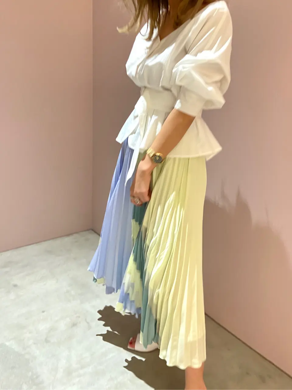 ORIGINATED IN GRACE CONTINENTAL yukimi yonee コーディネート画像