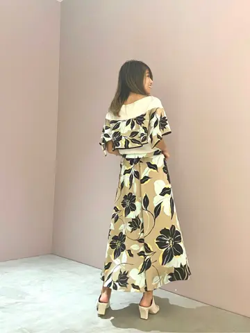 ORIGINATED IN GRACE CONTINENTAL yukimi yonee コーディネート画像