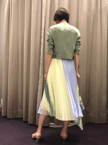 ORIGINATED IN GRACE CONTINENTAL 亀田 未希 コーディネート画像