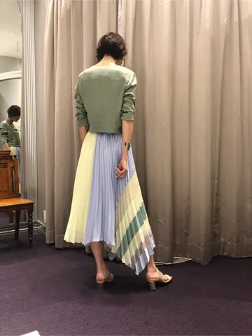 ORIGINATED IN GRACE CONTINENTAL 亀田 未希 コーディネート画像