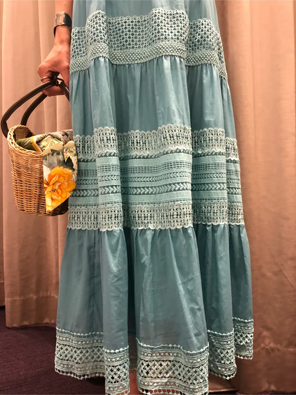 ORIGINATED IN GRACE CONTINENTAL 亀田 未希 コーディネート画像