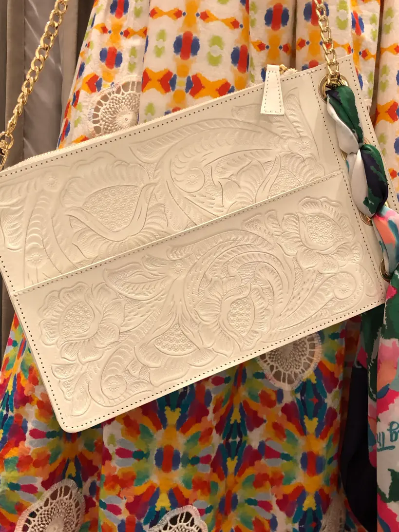 ORIGINATED IN GRACE CONTINENTAL 亀田 未希 コーディネート画像