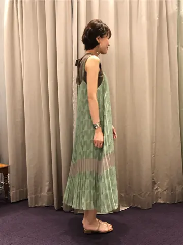 ORIGINATED IN GRACE CONTINENTAL 亀田 未希 コーディネート画像