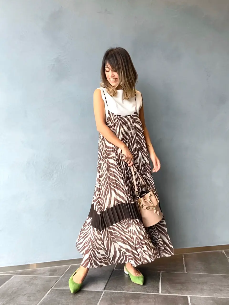 ORIGINATED IN GRACE CONTINENTAL yukimi yonee コーディネート画像