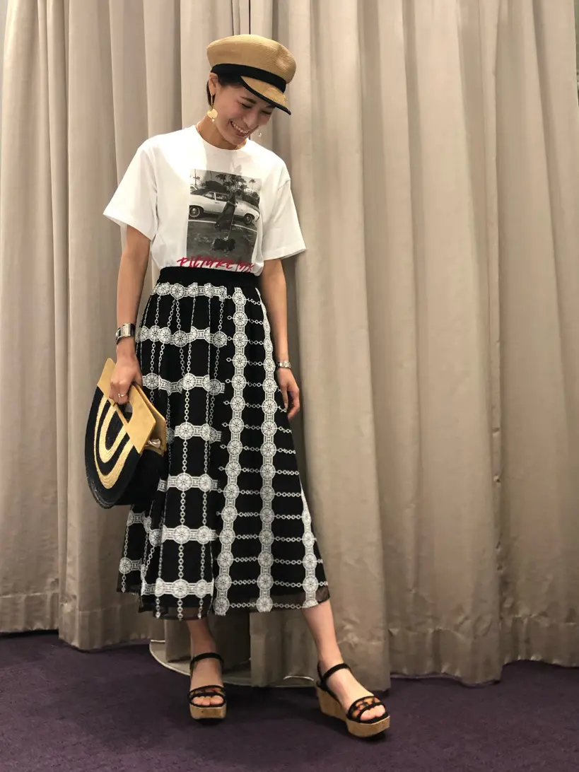 ORIGINATED IN GRACE CONTINENTAL 亀田 未希 コーディネート画像